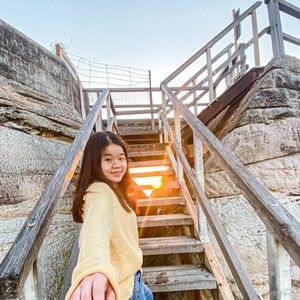 Meet your Posher, Mery